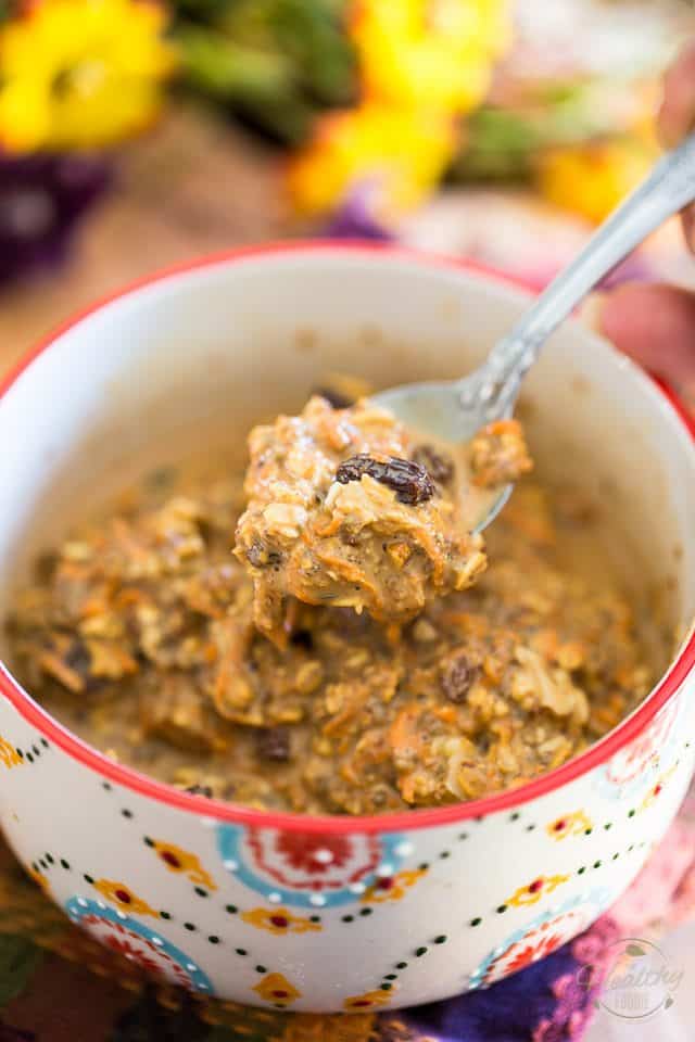 As delicious as they are quick to prepare, these Carrot Cake Overnight Oats will have you totally look forward to rolling out of bed in the morning! 