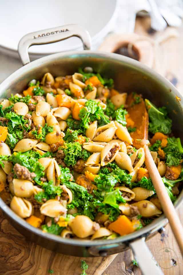 Kale Ground Beef Butternut Squash One Pot Pasta by Sonia! The Healthy Foodie | Recipe on thehealthyfoodie.com