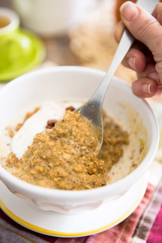 Super fast and stupid easy to prepare, these Pumpkin Pie Overnight Oats make for a great breakfast or post-workout meal that you will look forward to eating!