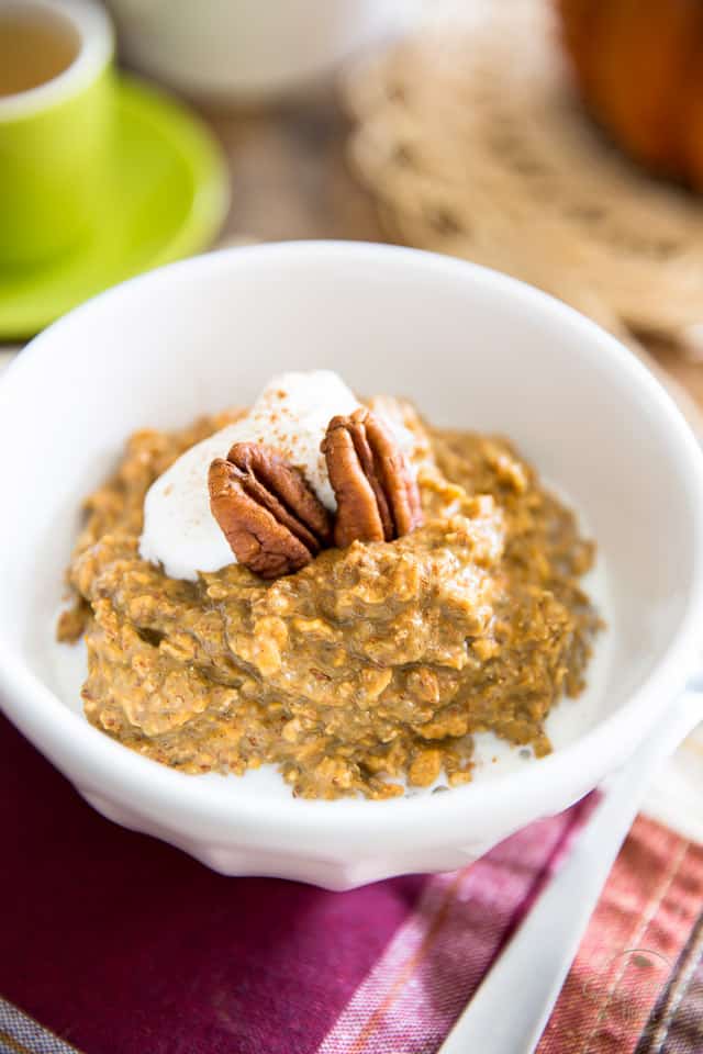 Super fast and stupid easy to prepare, these Pumpkin Pie Overnight Oats make for a great breakfast or post-workout meal that you will look forward to eating!
