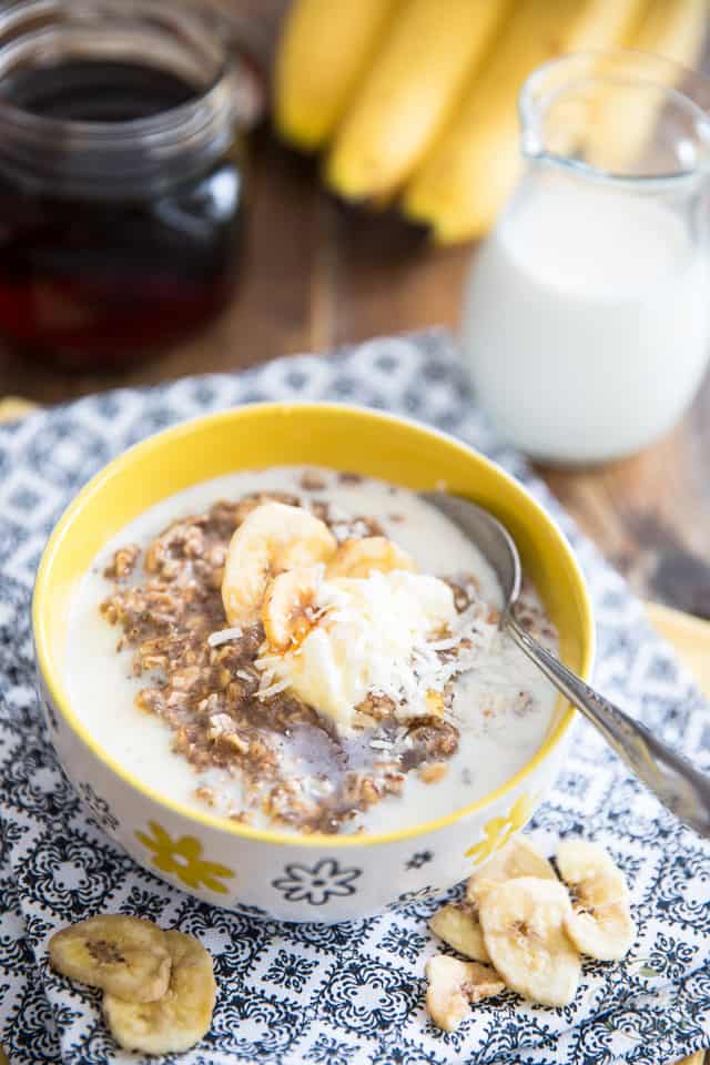 Wonderful as a post-workout meal or breakfast, these High Protein Banana Bread Overnight Oats will have you look forward to getting up in the morning! 