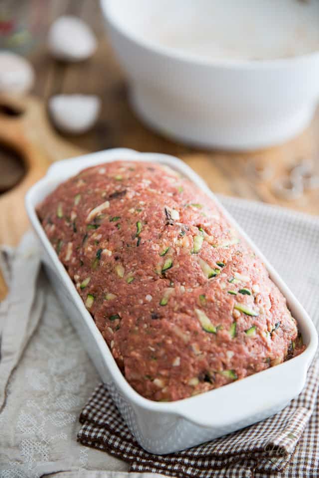 Cheddar Parmesan Zucchini Meatloaf by Sonia! The Healthy Foodie | Recipe on thehealthyfoodie.com