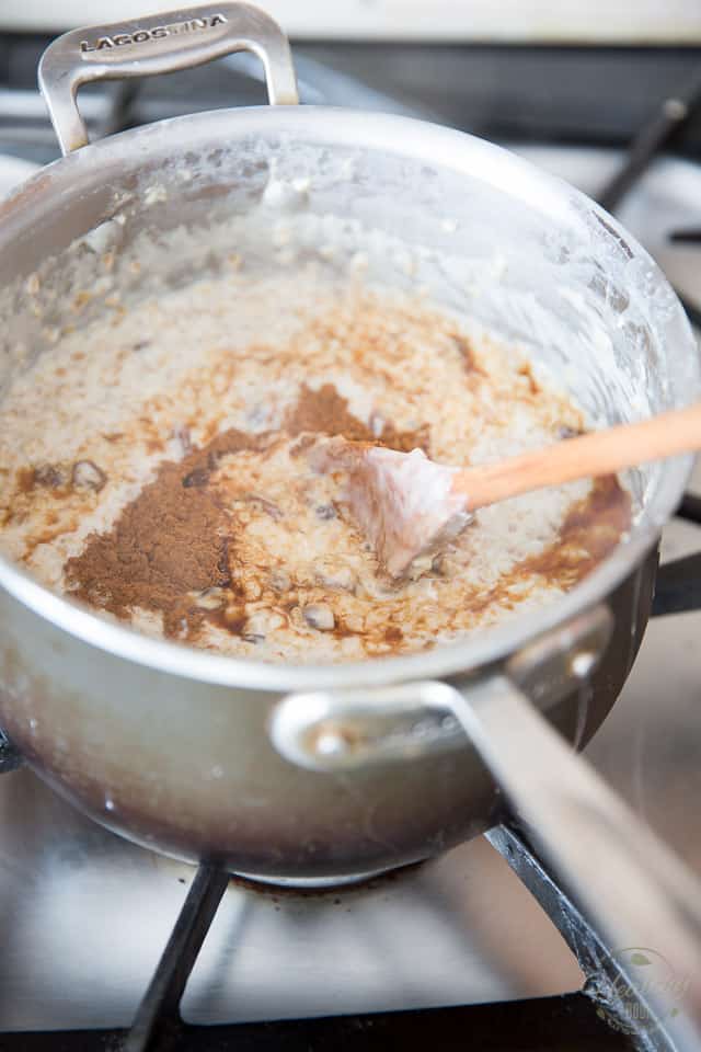 Raisin Cinnamon Steel Cut Oatmeal by Sonia! The Heatlhy Foodie | Recipe on thehealthyfoodie.com