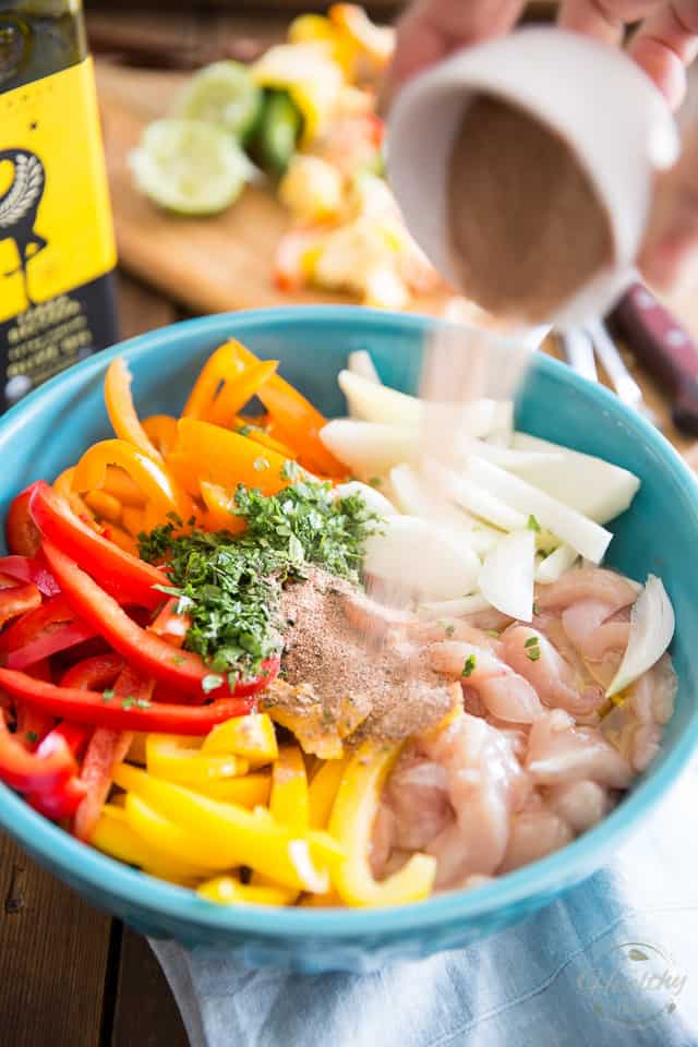 Sheet Pan Chicken Fajitas by Sonia! The Healthy Foodie | Recipe on thehealthyfoodie.com