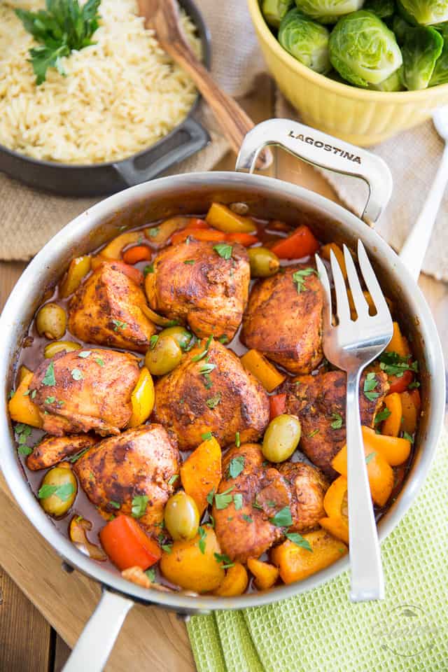 Poulet au Paprika with loads of fresh bell peppers and stuffed green olives. So easy to make, so yummy to eat. Bound to become a family favorite! 