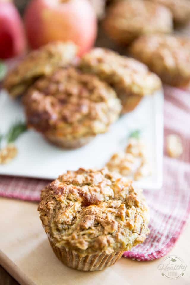 Naturally Sweetened Rosemary Sharp Cheddar Apple Muffins by Sonia! The Healthy Foodie | Recipe on thehealthyfoodie.com