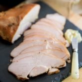 Smoked Turkey Pastrami by Sonia! The Healthy Foodie | Recipe and step-by-step instructions on thehealthyfoodie.com