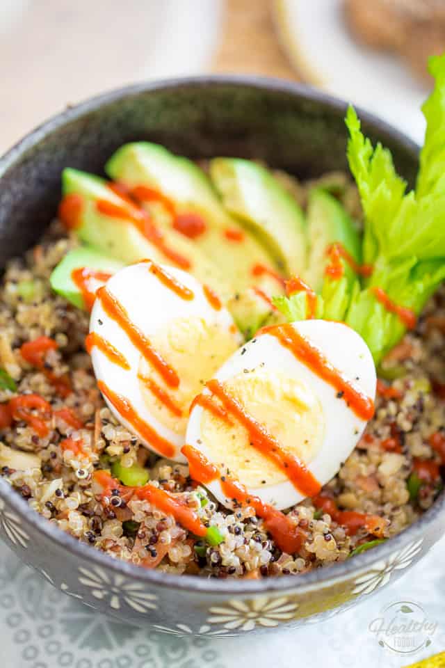 Bursting with so much wholesome flavors and textures, this Sweet and Spicy Chicken Jerky Quinoa Salad is sure to brighten up your next work or school lunch hour! 