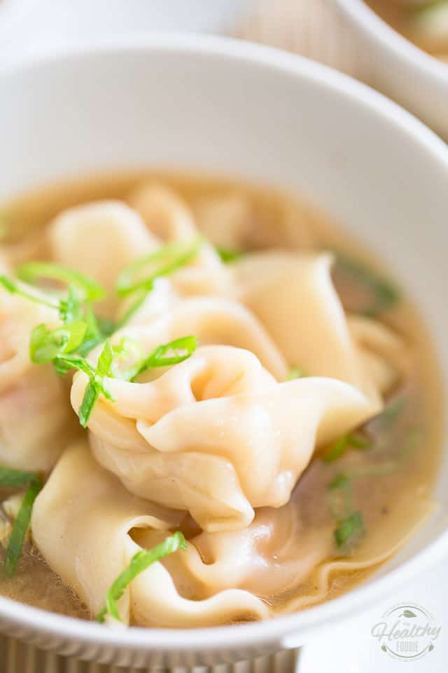 Homemade Wonton Soup by Sonia! The Healthy Foodie | Recipe and tutorial on thehealthyfoodie.com
