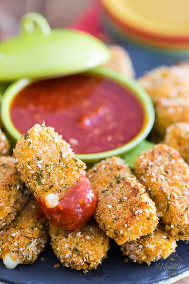 Baked Mozzarella Sticks by Sonia! The Healthy Foodie | Recipe on thehealthyfoodie.com