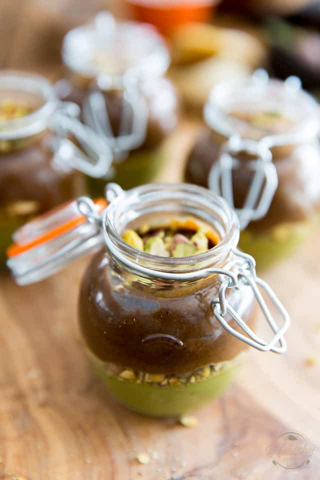 Little glass jars with Avocado and Chocolate Mousse in them