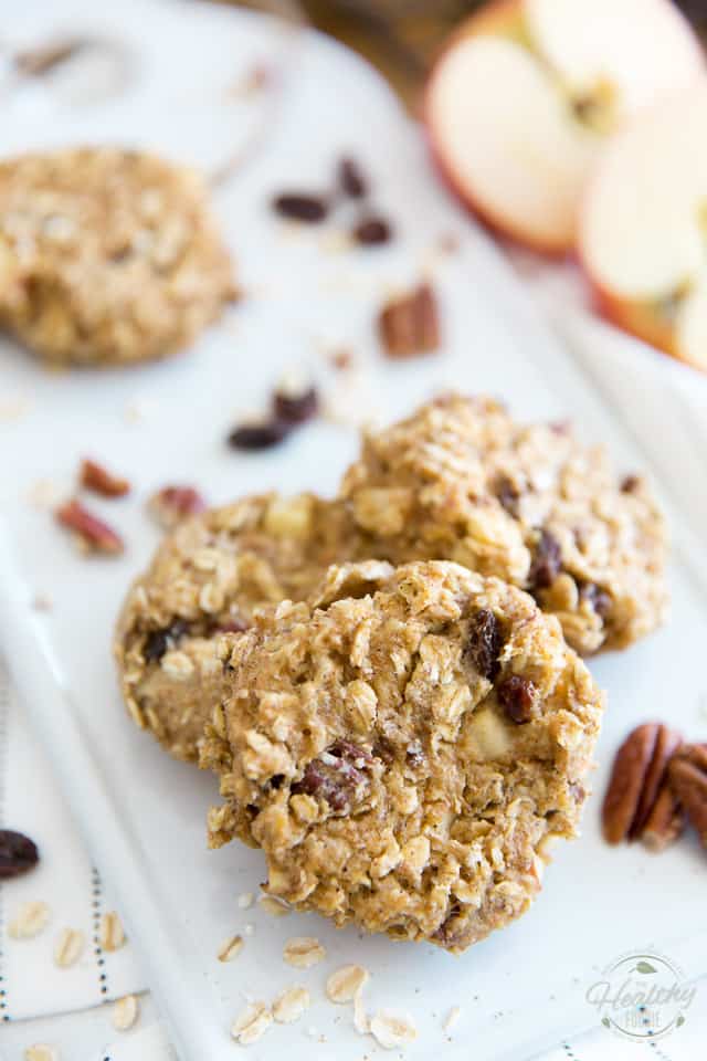 Free of any added sugar, made with nothing but wholesome ingredients, these Healthy Oatmeal Cookies are so good for you, you could almost think of them as a bowl of oatmeal in a portable form... perfect for those busy mornings or for a quick snack on the go! 
