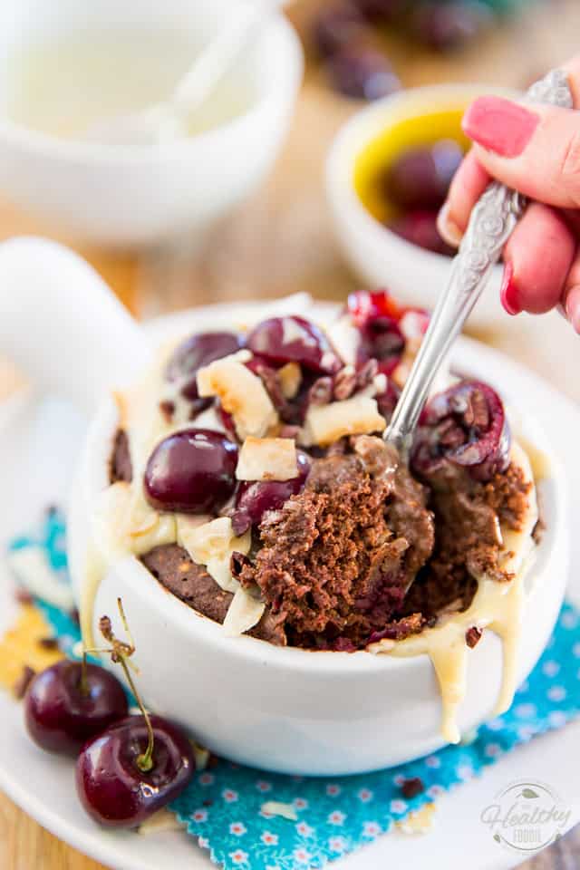 A cake that's healthy AND quick enough to make so you can enjoy it warm for breakfast? That's exactly what this Chocolate Cherry Instant Bake is all about! 
