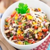 As tasty as it is colorful, filled with all kinds of nutritious ingredients, this Bell Pepper Wild Rice Salad makes for a perfect side dish or light vegetarian meal!