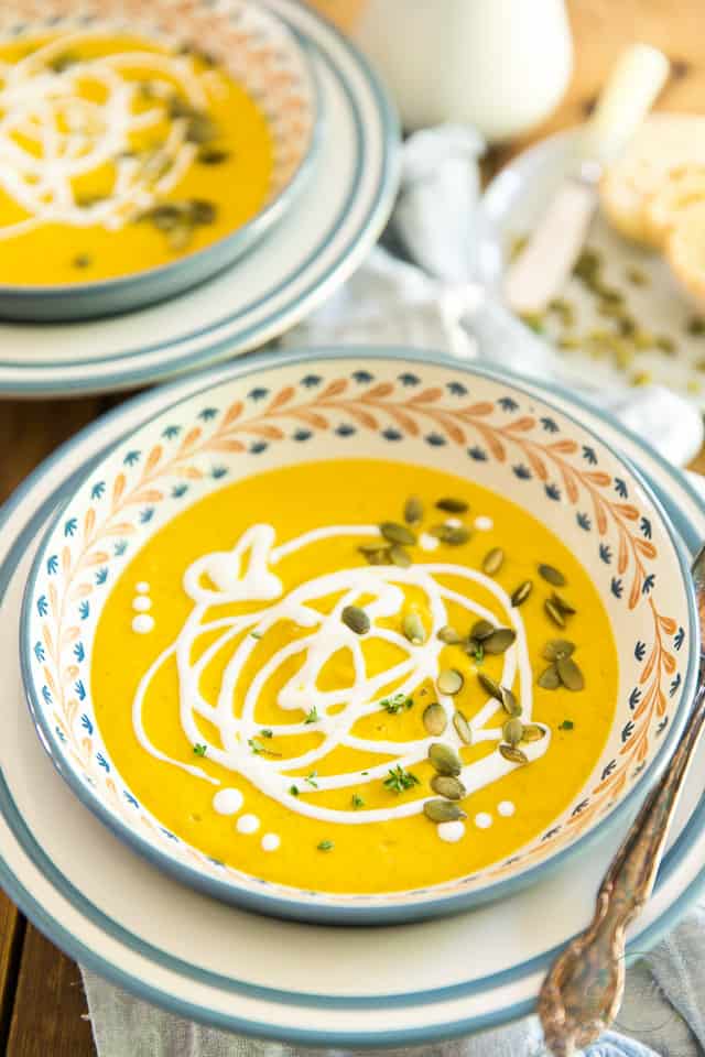 So easy to make, so silky smooth and creamy, this Curry Coconut Butternut Squash is guaranteed to warm your body and soul with every bite! 