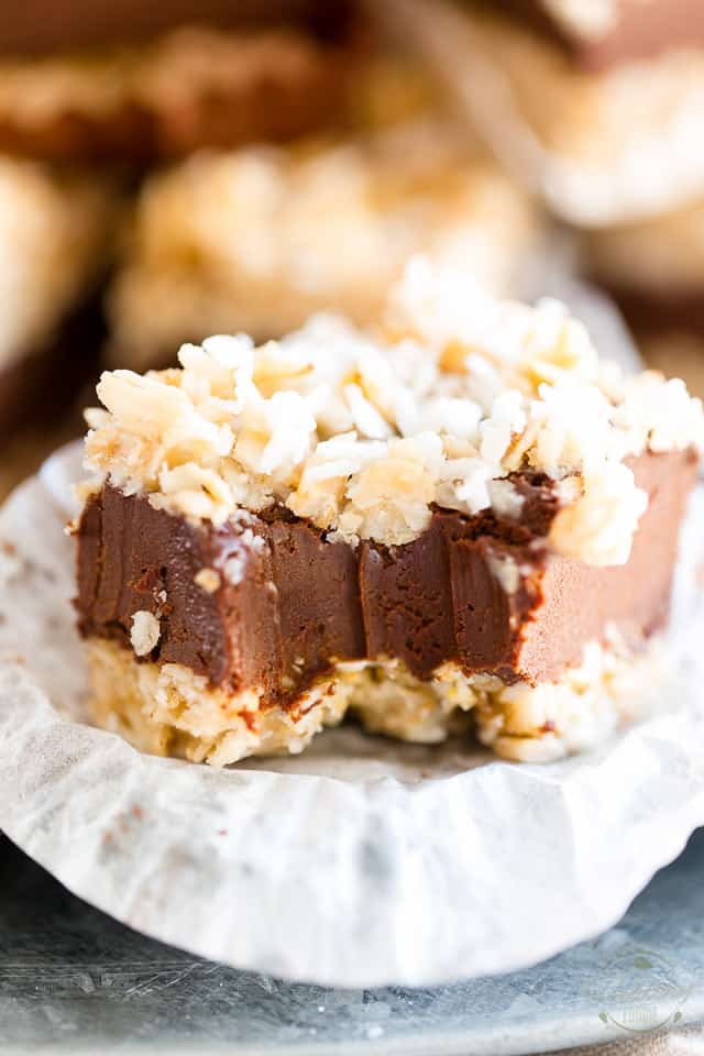 Free of gluten and of refined sugar, these Dark Chocolate Coconut Squares are filled with nothing but wholesome ingredients. But they taste so good, no one will ever believe it. But really... who needs to know, right? 