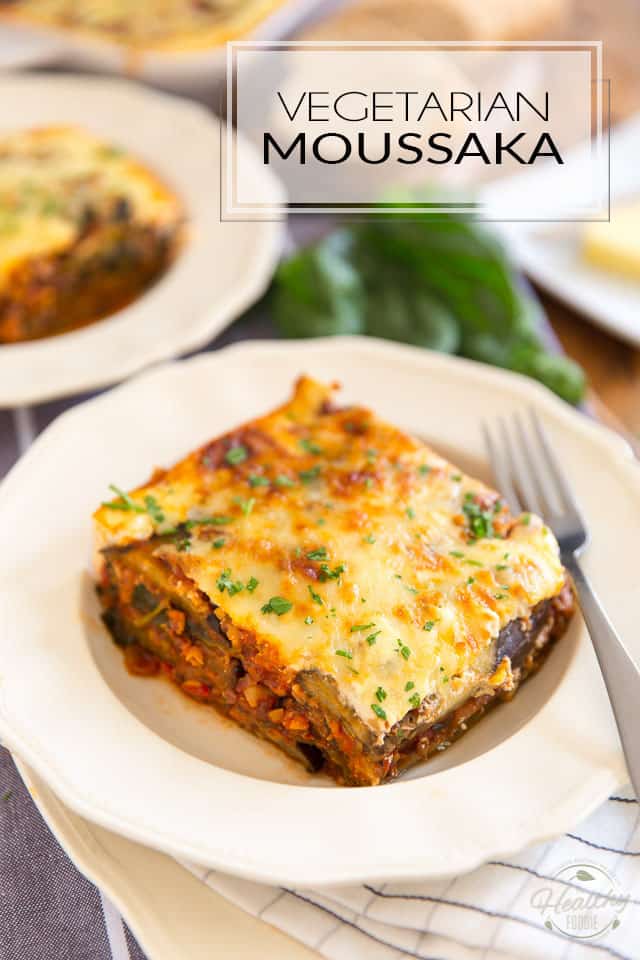 A perfect option for your meatless meals, this super filling, delicious and nutritious vegetarian moussaka is guaranteed to please even those who think they're not big fans of eggplant!