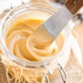 Much healthier than the fake, overly sweet store-bought stuff, this deliciously creamy Cashew Maple Spread requires only 2 ingredients and 5 minutes of your time to make! A heavenly treat that will no doubt become a pantry staple! 