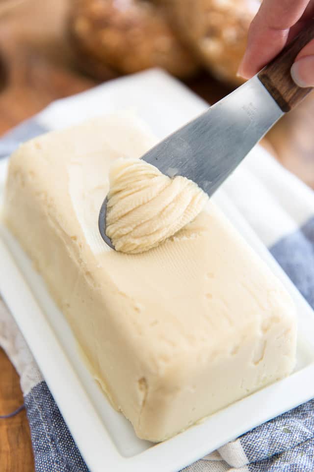 Easy Homemade Vegan Butter by Sonia! The Healthy Foodie | Recipe on thehealthyfoodie.com