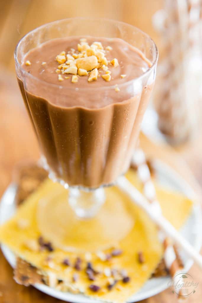 Vegan Peanut Butter Chocolate Smoothie